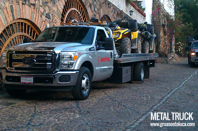 Metal Truck Toluca